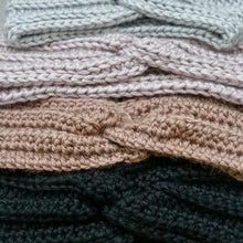 Load image into Gallery viewer, "BIRCH" TWIST KNOT CROCHET HEADBAND