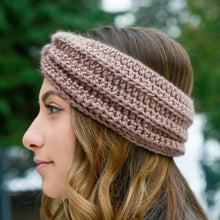 Load image into Gallery viewer, "KOKO" TWIST KNOT CROCHET HEADBAND