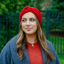 Load image into Gallery viewer, "CARMENÈRE" TWIST KNOT CROCHET HEADBAND