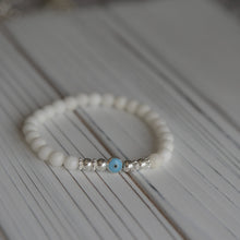 Load image into Gallery viewer, WHITE EVIL EYE BRACELET