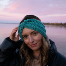 Load image into Gallery viewer, "SKYE" TWIST KNOT CROCHET HEADBAND