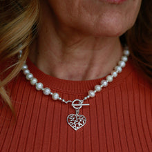 Load image into Gallery viewer, &quot;AMORE&quot; HEART NECKLACE
