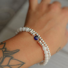 Load image into Gallery viewer, WHITE EVIL EYE BRACELET
