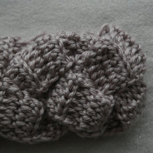 Load image into Gallery viewer, &quot;BIRCH&quot; BRAIDED CROCHET HEADBAND
